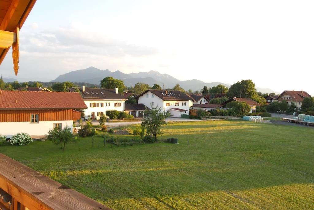 Thronvomchiemgau Apartment Übersee Exterior foto